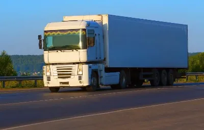 Adana ile Yenişehir Arası Öğrenci Eşyası Taşıma